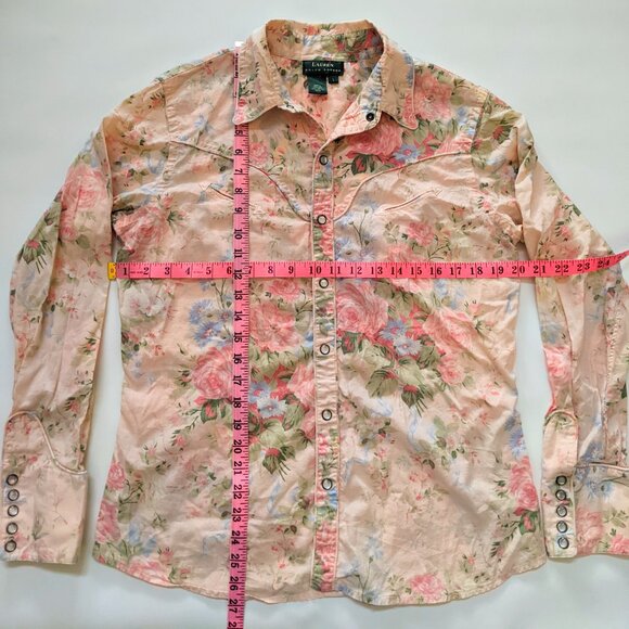 Vintage Lauren Ralph Lauren pink floral pearl snaps shirt, women's large - Picture 11 of 11